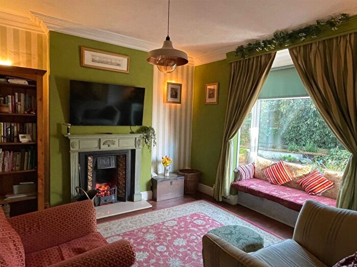 3 Bedroom End Of Terrace House For Sale In Eton Road, Burnham-On-Sea, TA8