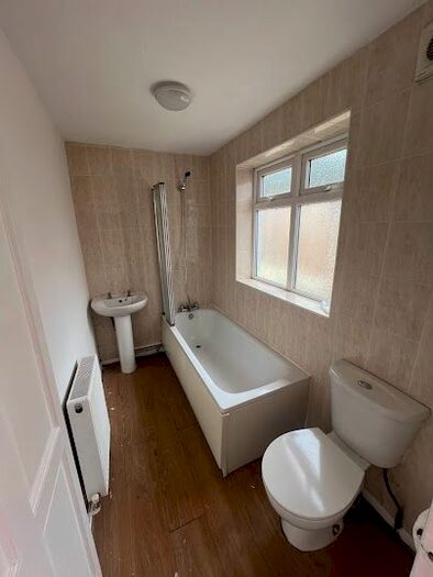 2 Bedroom Terraced House To Rent In Railway Terrace, Margate, CT9