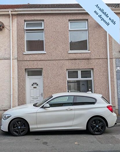3 Bedroom Terraced House To Rent In Llanelli, Stafford Street, SA15