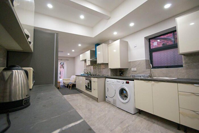 1 Bedroom Terraced House To Rent In St. Edwards Road, Selly Oak, Birmingham, B29