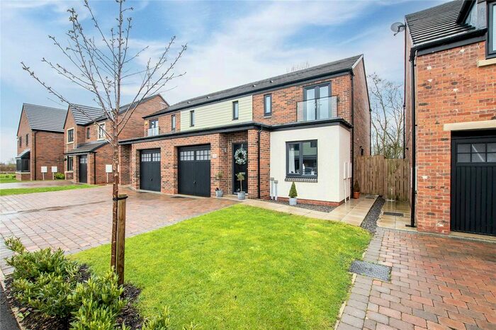 3 Bedroom Semi-Detached House For Sale In Wycliffe Close, Jameson Manor, Ponteland, Northumberland, NE20