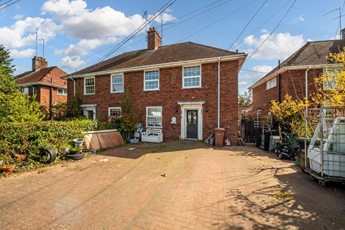 3 Bedroom Semi Detached House For Sale In Nowton Road, Bury St. Edmunds, IP33