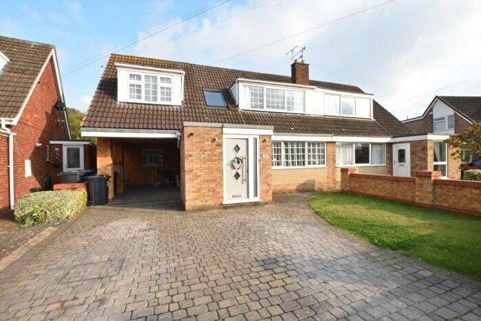 4 Bedroom Semi-Detached House For Sale In Dar Beck Road, Scotter, Gainsborough, DN21