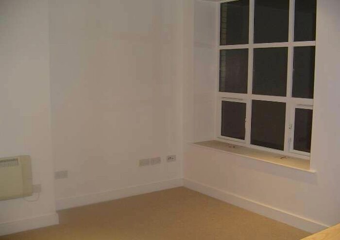 1 Bedroom Flat To Rent In Hick Street, Little Germany, Bradford, BD1