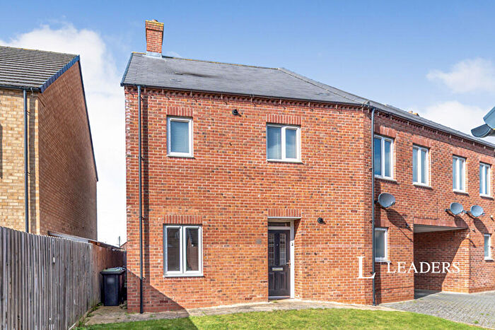 1 Bedroom Flat To Rent In Collings Crescent, Biggleswade, Bedfordshire, SG18