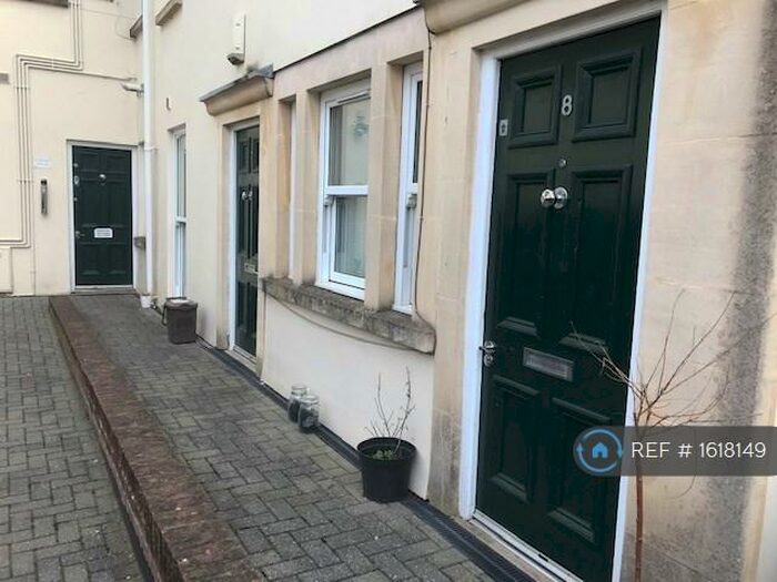 1 Bedroom Flat To Rent In Lower Ashley Road, St. Agnes, Bristol, BS2
