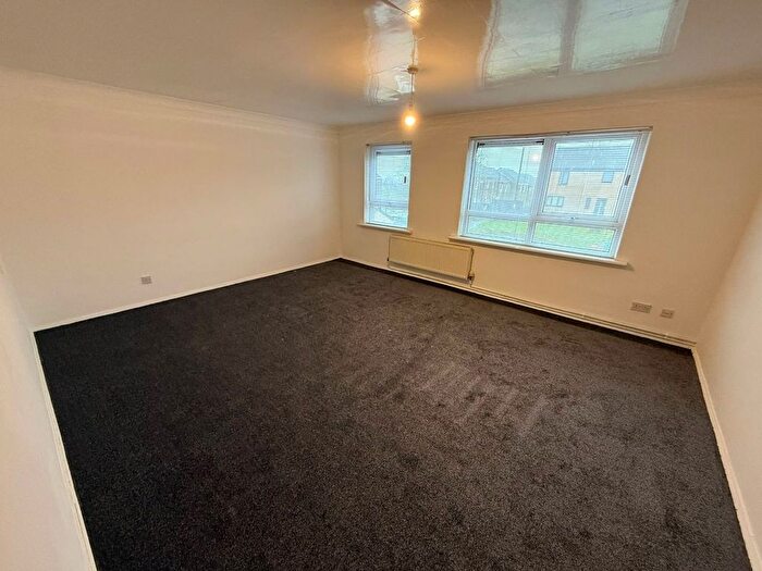2 Bedroom Flat To Rent In Brunel Drive, Blackburn. Lancs., BB1