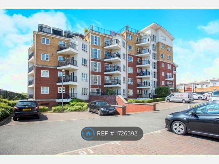 2 Bedroom Flat To Rent In Omega Court, Watford, WD18