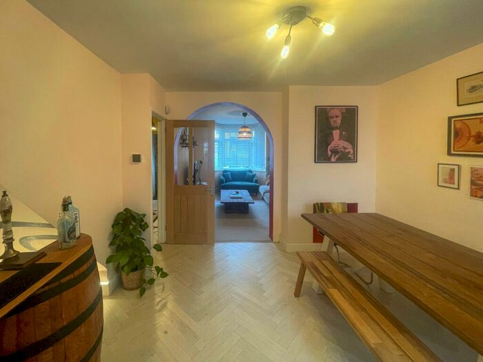 3 Bedroom Terraced House To Rent In Somermead, Bedminster, Bristol, BS3