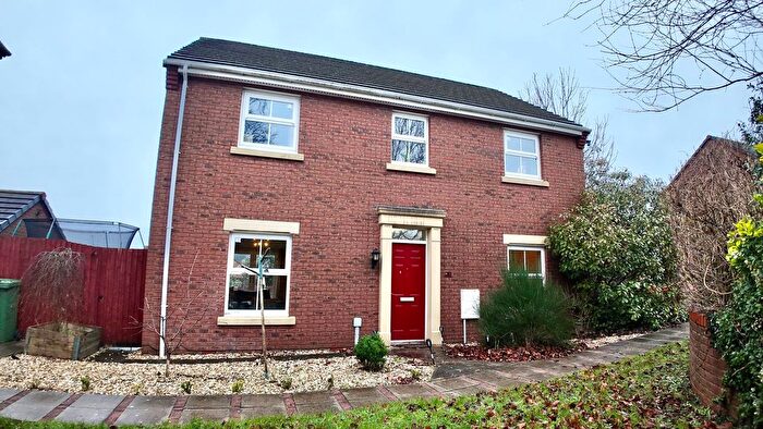 4 Bedroom Detached House For Sale In Blacksmith Close, Oakdale, NP12