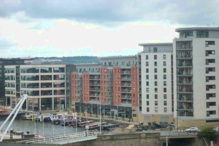 2 Bedroom Flat To Rent In McClure House, The Boulevard, Leeds, LS10