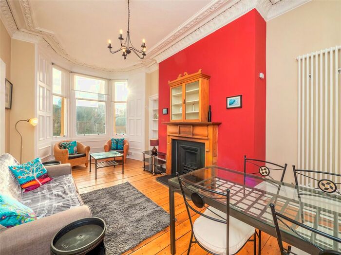 2 Bedroom Flat To Rent In Beaufort Road, Edinburgh, EH9
