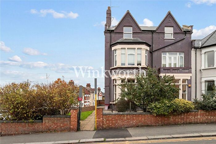 1 Bedroom Flat For Sale In Wightman Road, London, N4
