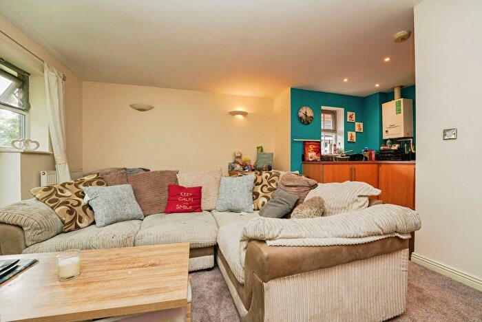 2 Bedroom Flat For Sale In St. Marks Court, Bath Road, Worcester, Worcestershire, WR5