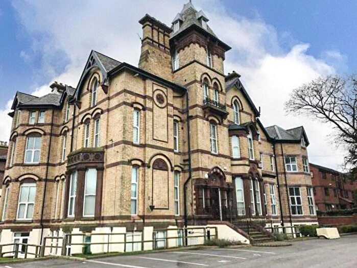 2 Bedroom Apartment To Rent In Beresford Road, Prenton, Wirral, Merseyside, CH43