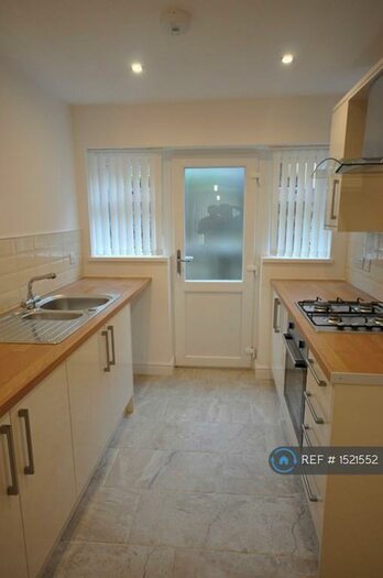 3 Bedroom Terraced House To Rent In Tyisaf, Pentre, CF41