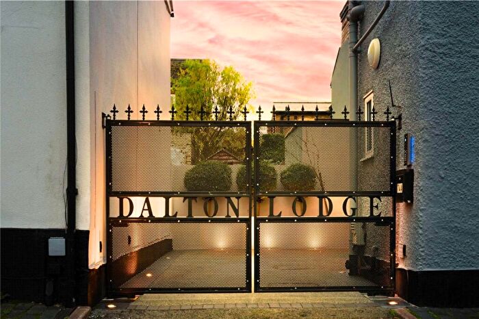 2 Bedroom Duplex For Sale In Catherine Street, St. Albans, Hertfordshire, AL3