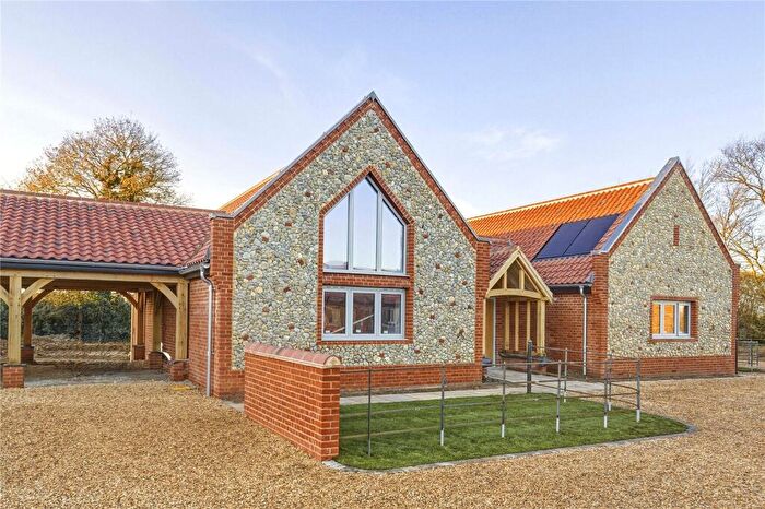 3 Bedroom Bungalow For Sale In The Old Farmyard, Baconsthorpe, Holt, Norfolk, NR25