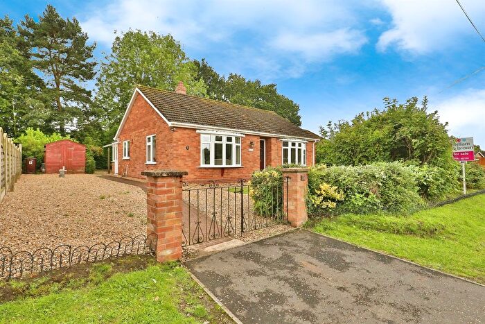 3 Bedroom Detached Bungalow For Sale In Dereham Road, Mattishall, Dereham, NR20
