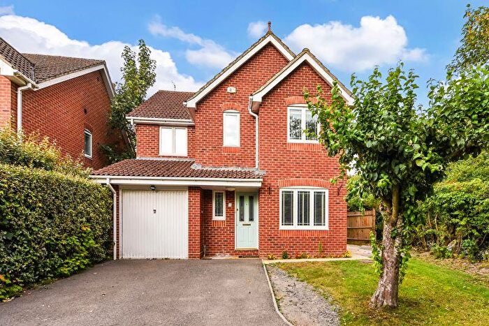4 Bedroom Detached House For Sale In Kingfisher Drive, Westbourne, PO10