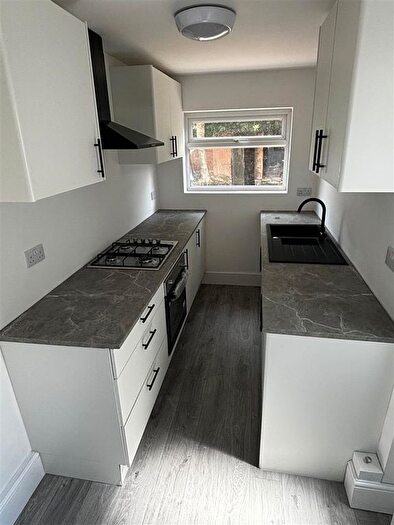 3 Bedroom Terraced House To Rent In Newton Street, Mansfield, NG18