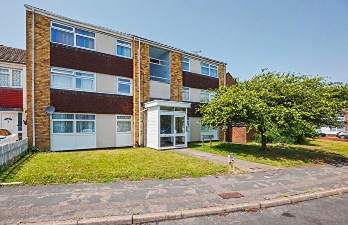 2 Bedroom Apartment For Sale In Oxley Court, Mardale Close, Rainham, ME8