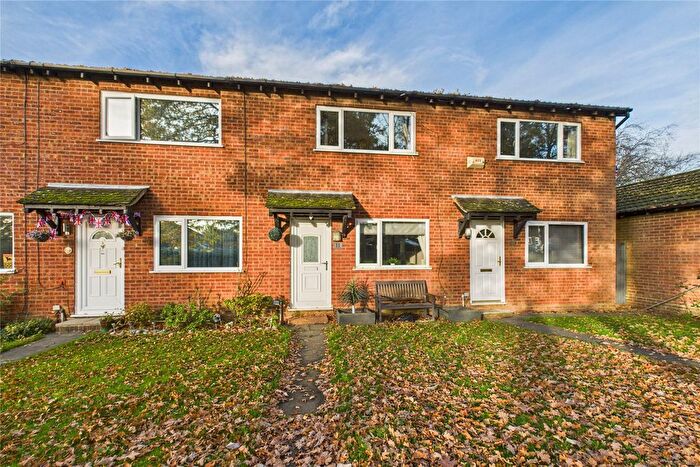 2 Bedroom Terraced House For Sale In Yale Close, Owlsmoor, Sandhurst, Berkshire, GU47