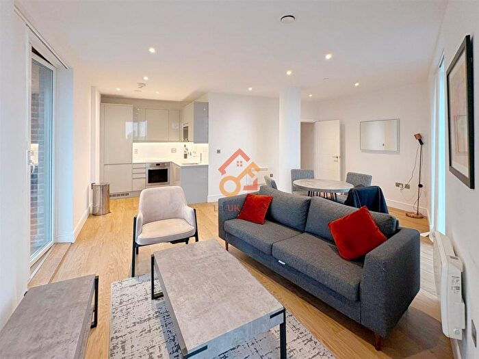 2 Bedroom Flat To Rent In East Timber Yard, Pershore Street, Birmingham, B5