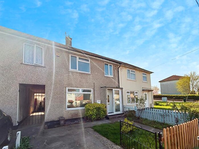 3 Bedroom Terraced House To Rent In Broadlands Drive - Lawrence Weston, BS11