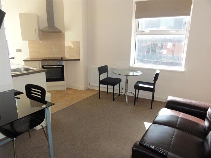 Studio To Rent In Flat, Rockingham Street, S1