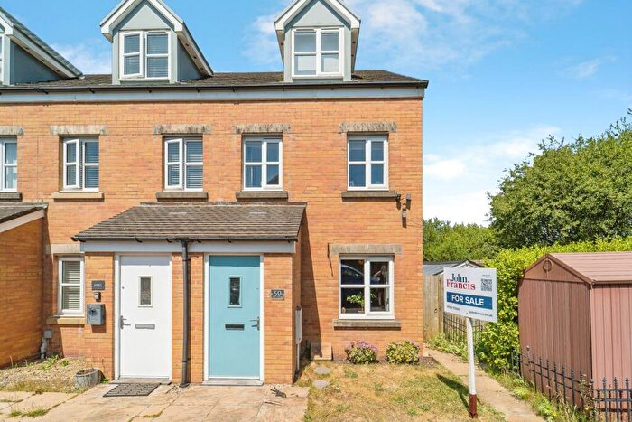 3 Bedroom End Of Terrace House For Sale In Dan Y Cwarre, Carway, Kidwelly, Carmarthenshire, SA17