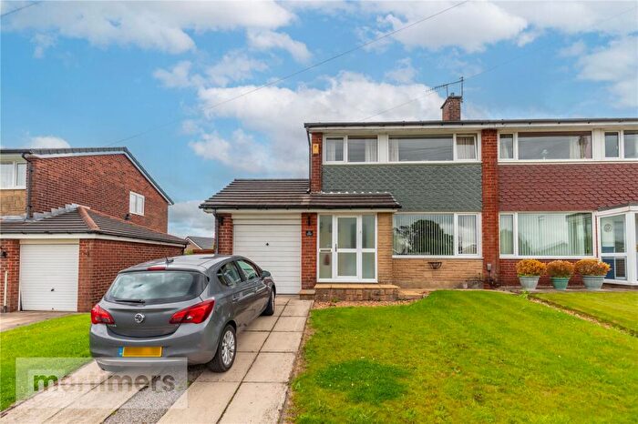 3 Bedroom Semi-Detached House For Sale In Cherryclough Way, Blackburn, Lancashire, BB2