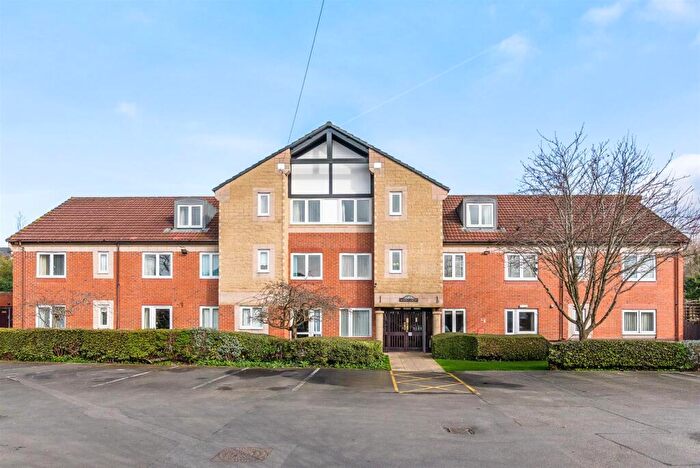 1 Bedroom Flat To Rent In Old Lode Lane, Solihull, B92