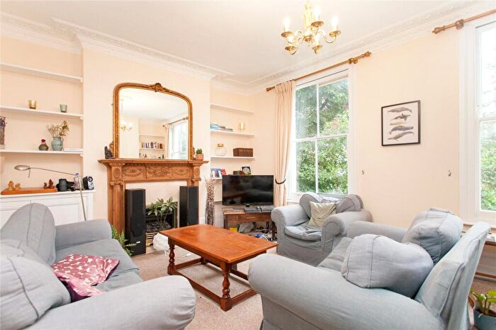 4 Bedroom Terraced House To Rent In Almorah Road, Islington, N1