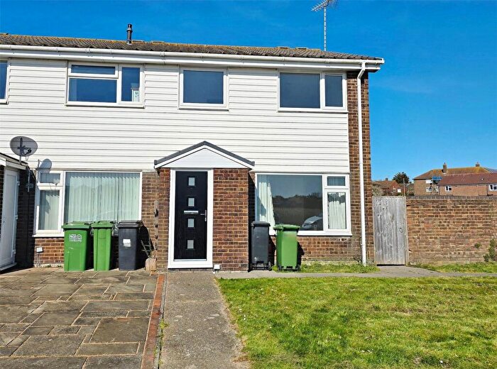 3 Bedroom Semi Detached House To Rent In Sevenoaks Road, Eastbourne, BN23