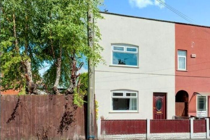 2 Bedroom End Of Terrace House To Rent In Doward Street, Widnes, WA8