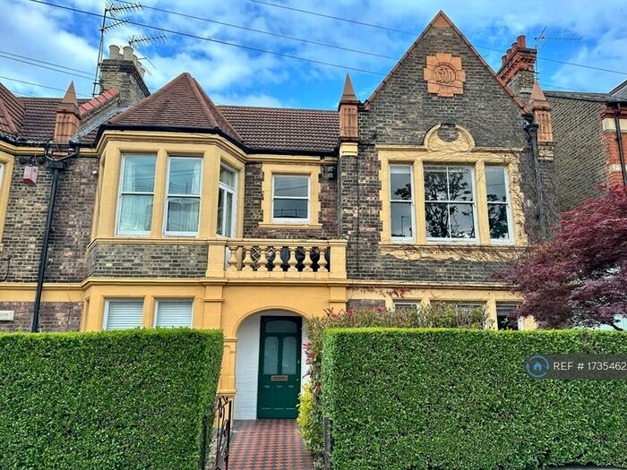 2 Bedroom Flat To Rent In Denman Road, London, SE15