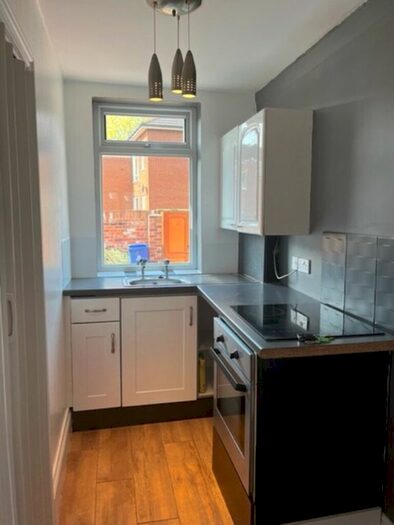 1 Bedroom Flat To Rent In Belmont Avenue, Balby, Doncaster, DN4