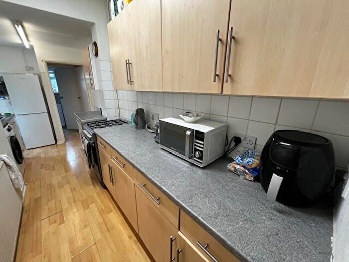 4 Bedroom House To Rent In College Avenue, Fishponds, South West, BS16