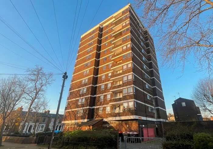1 Bedroom Flat For Sale In Flat Chelsfield Point, Penshurst Road, Hackney, London, E9