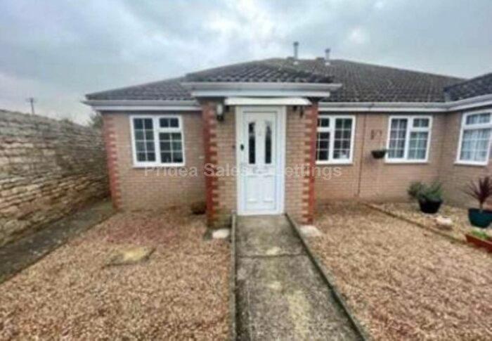 2 Bedroom Bungalow To Rent In Mayall Court, Lincoln, LN5