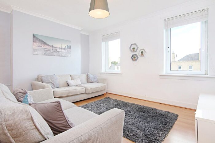 2 Bedroom Flat For Sale In / Craigentinny Road, Craigentinny, Edinburgh, EH7