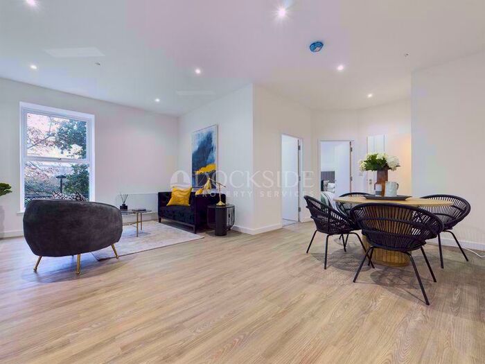 2 Bedroom Detached House To Rent In Chatham Maritime, Chatham, ME4