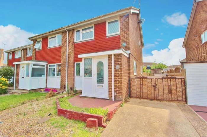 3 Bedroom Property To Rent In Edmonton Road, Worthing, BN13
