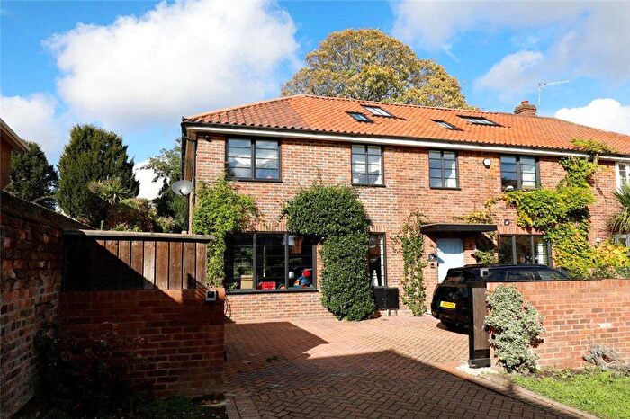 5 Bedroom Semi Detached House For Sale In Lancaster Road, Wimbledon Village, SW19