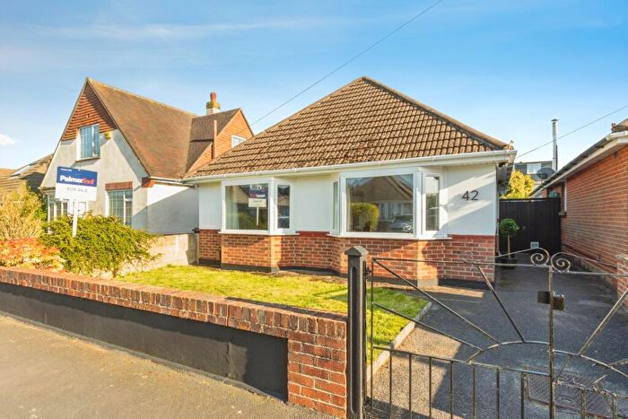 2 Bedroom Bungalow For Sale In Edifred Road, Muscliff, Bournemouth, Dorset, BH9