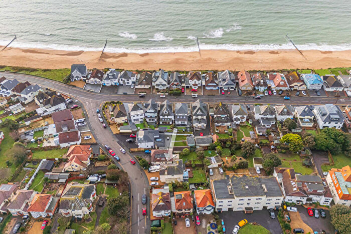 5 Bedroom Detached House For Sale In Avoncliffe Road, Bournemouth, BH6