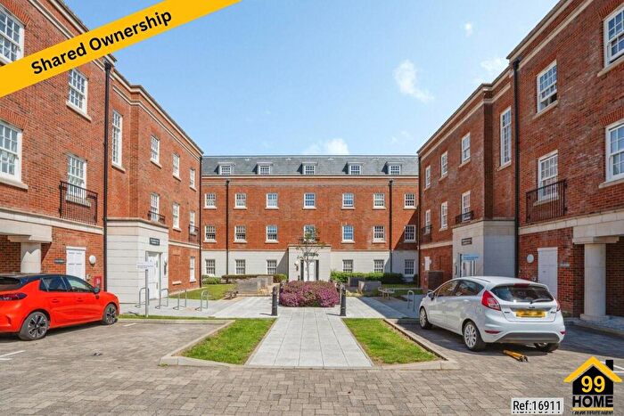2 Bedroom Apartment For Sale In The Bridgehouse, Weevil Lane, PO12