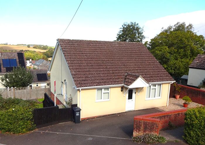 2 Bedroom Bungalow For Sale In Belle-Vue, Washford, Watchet, Somerset, TA23