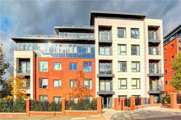 2 Bedroom Flat To Rent In Portland House, Chartfield Avenue, London, SW15